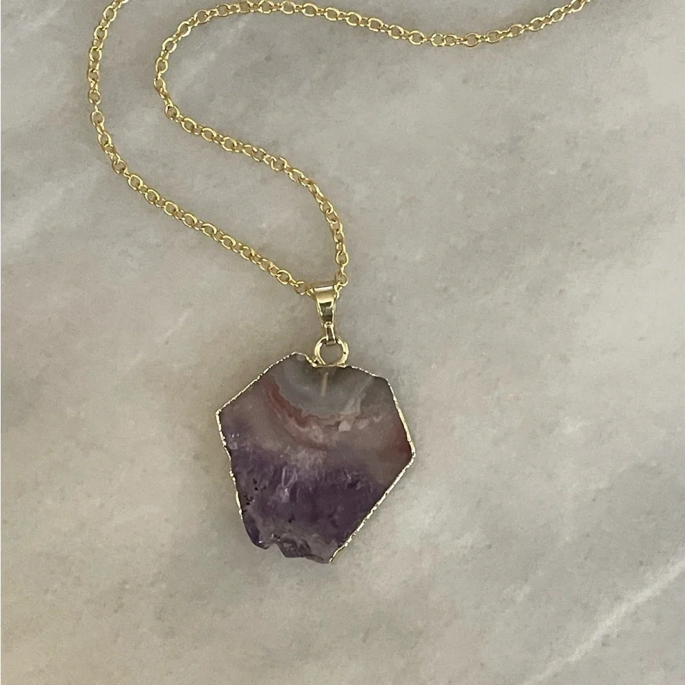 Hexagonal Amethyst Slice Pendant Necklace - Picture 4 of 9